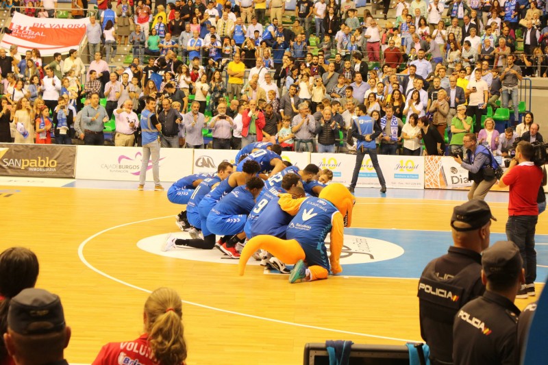 Celebrando la victoria