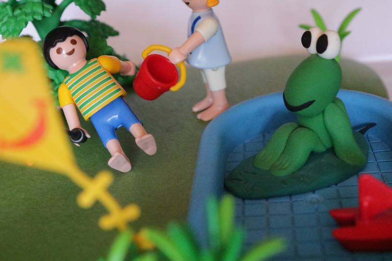 Preprando montaje de verano playmoblil y JumPing Clay